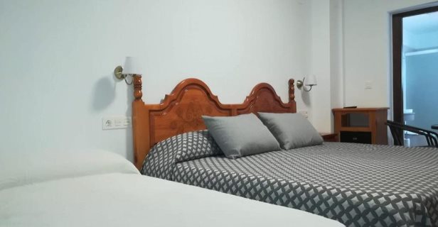 Hostal Rural Los Naranjos