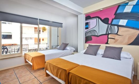 Hostal Ryans Pocket