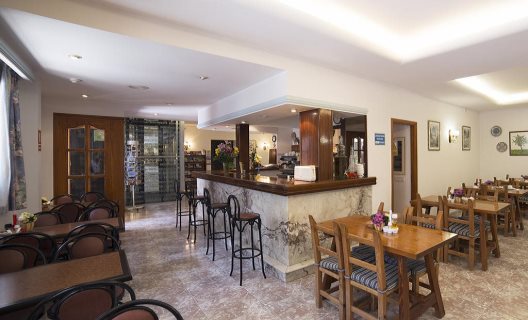 Hostal Sa Rota