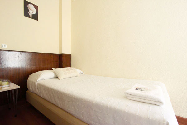 Hostal Santel Plaza De Espana