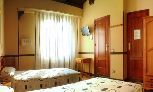 Hostal Santillan