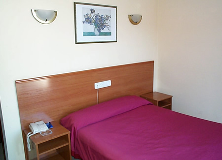 Hostal Savoy