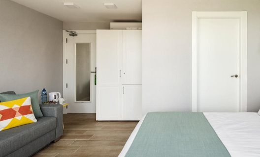 Hostal Seaborn By Pillow