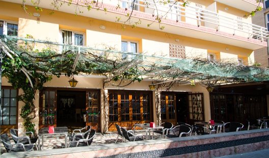Hostal Semaforo