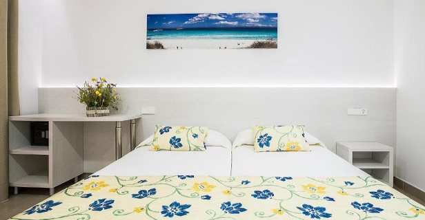Hostal Sol Y Mar