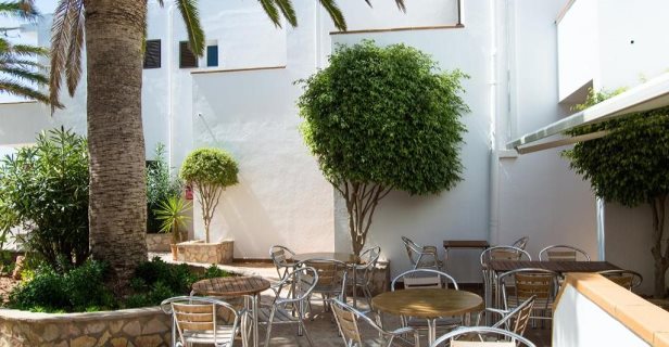 Hostal Sol Y Mar