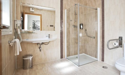 Hostal T4