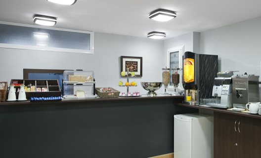 Hostal T4