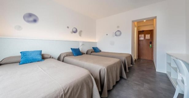Hostal Tarba