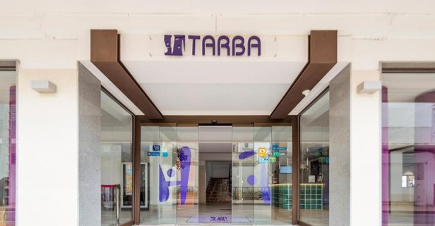 Hostal Tarba