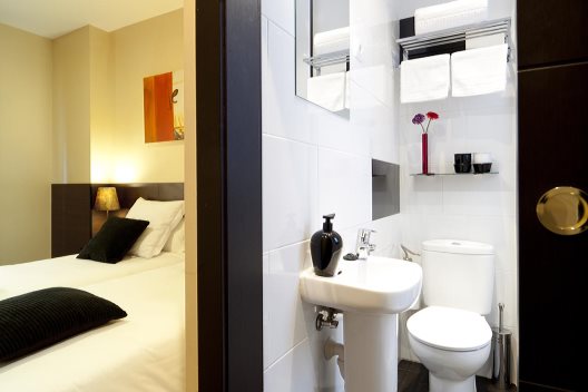 Hostal Thc Tirso De Molina