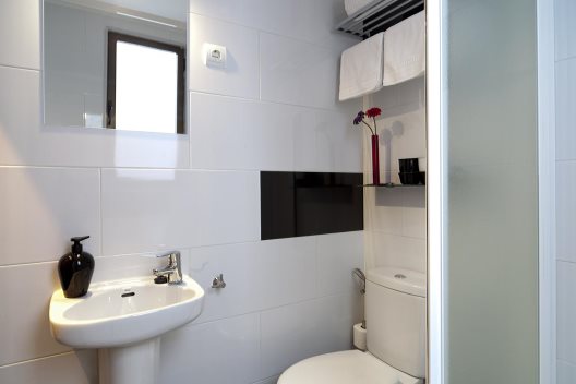 Hostal Thc Tirso De Molina