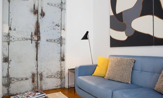 Hostal The 8 Down Town Suites