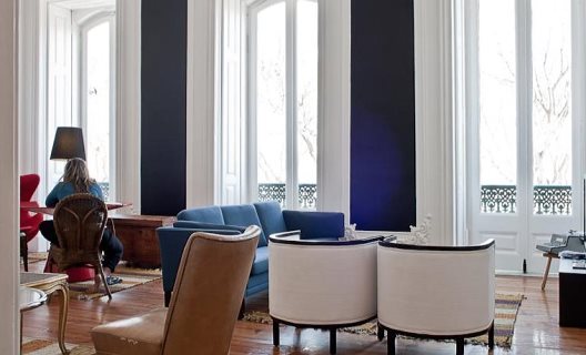 Hostal The Independente & Suites