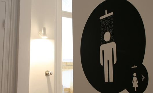 Hostal The Independente & Suites