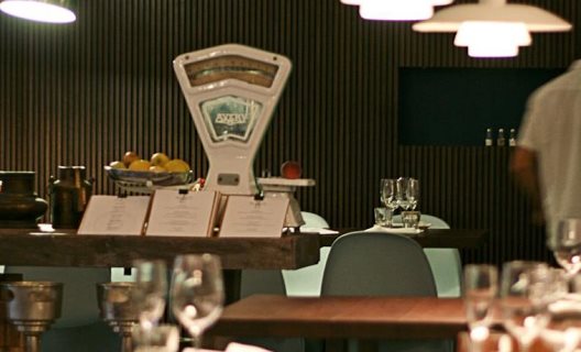Hostal The Independente & Suites