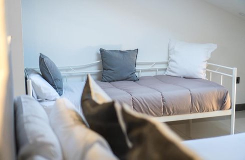 Hostal The Lights Suites
