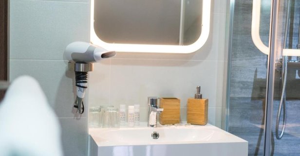 Hostal The Lights Suites