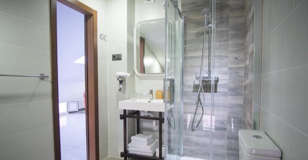 Hostal The Lights Suites