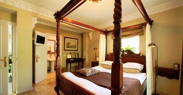 Hostal The Town House Marbella