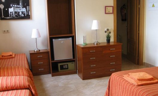 Hostal Tirso Plaza