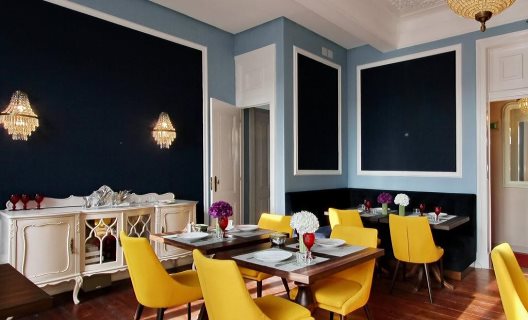 Hostal Torel Palace