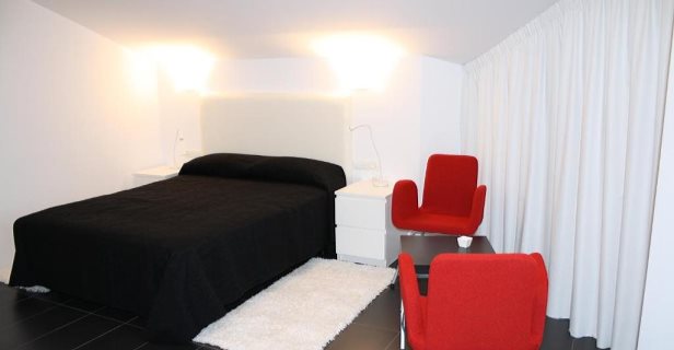 Hostal Tres Campanas