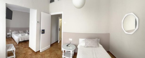 Hostal Tropical