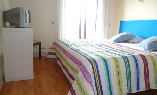 Hostal Truthostel