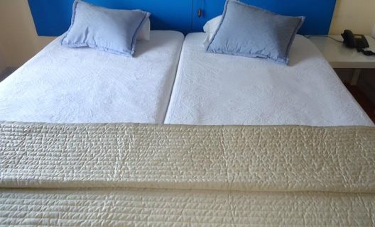 Hostal Truthostel