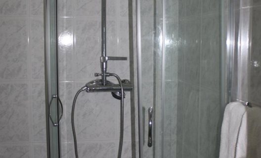 Hostal Truthostel
