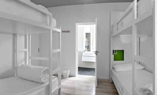 Hostal U Hostels