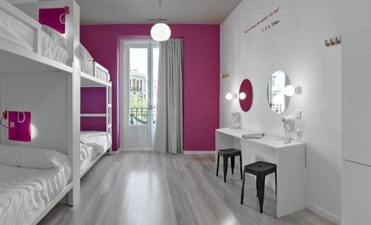 Hostal U Hostels - Madrid - Madrid