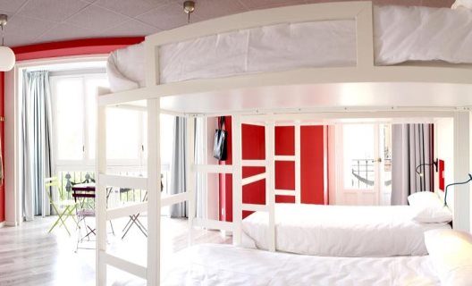 Hostal U Hostels