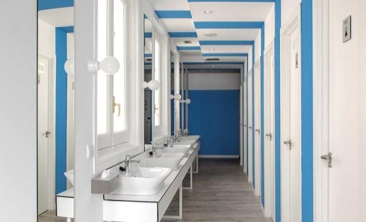 Hostal U Hostels