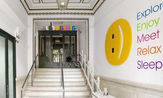 Hostal U Hostels