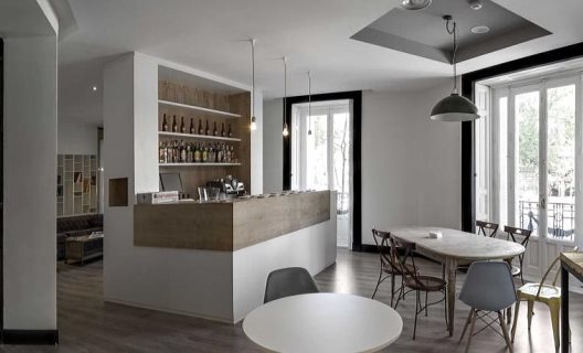 Hostal U Hostels