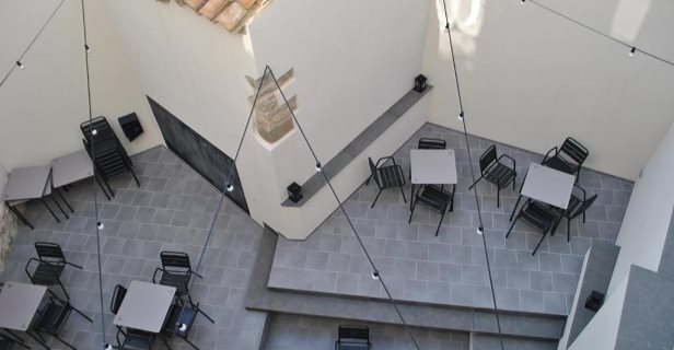 Hostal Universitat Cervera