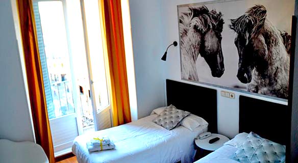 Hostal Vazquez De Mella