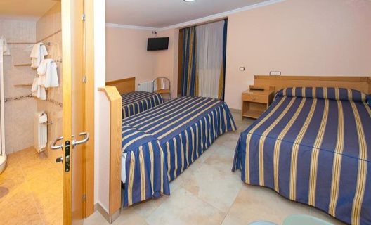 Hostal Viky