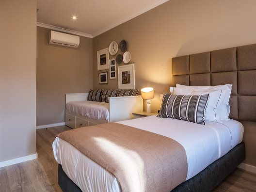 Hostal Vila Garden Guesthouse
