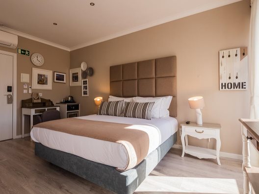Hostal Vila Garden Guesthouse