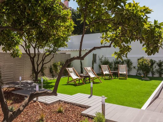 Hostal Vila Garden Guesthouse