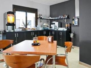 Hostal Villa Paracuellos