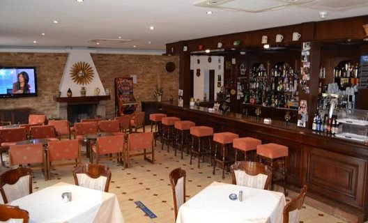 Hostal Villa Rosa