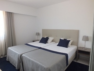 Hostal West Beach