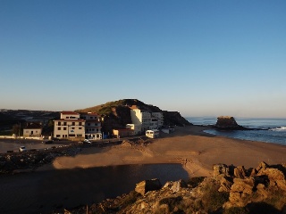 Hostal West Beach
