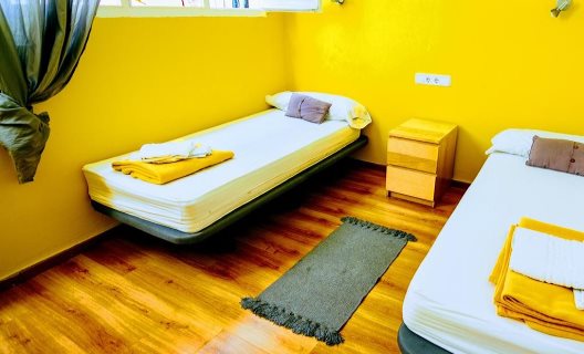 Hostal Yellow Nest