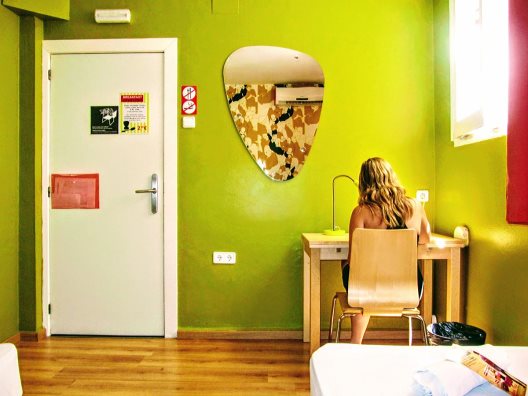 Hostal Yellow Nest