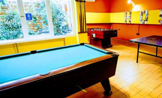 Hostal Yellow Nest